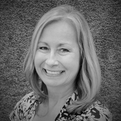 Pam Hauglid